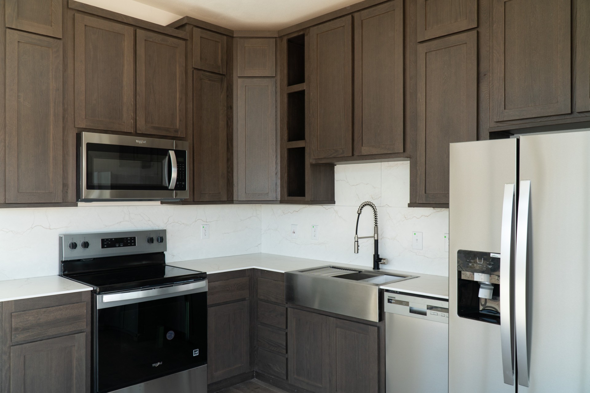 MDU Home porch and entry detail