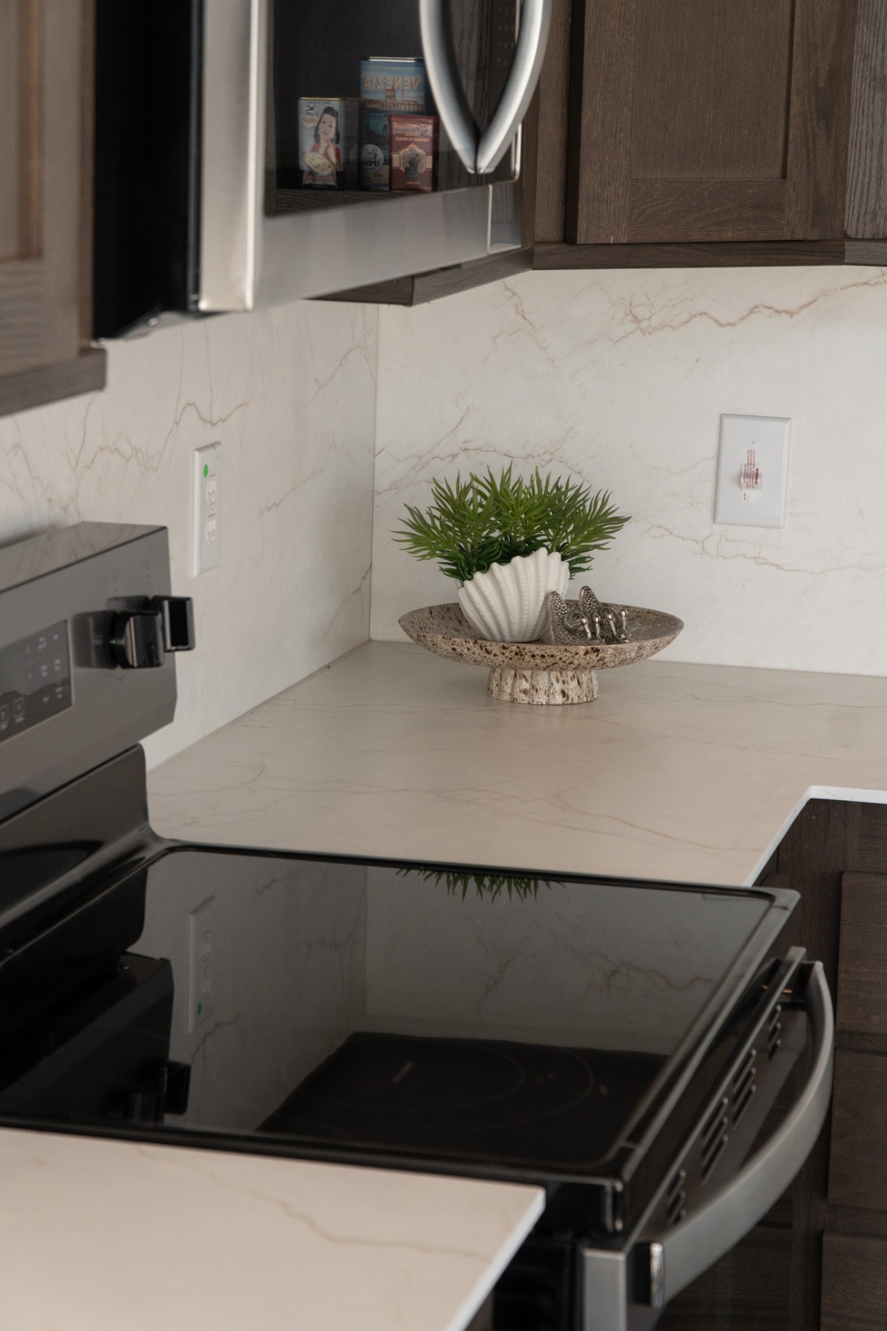 MDU Home window and siding detail